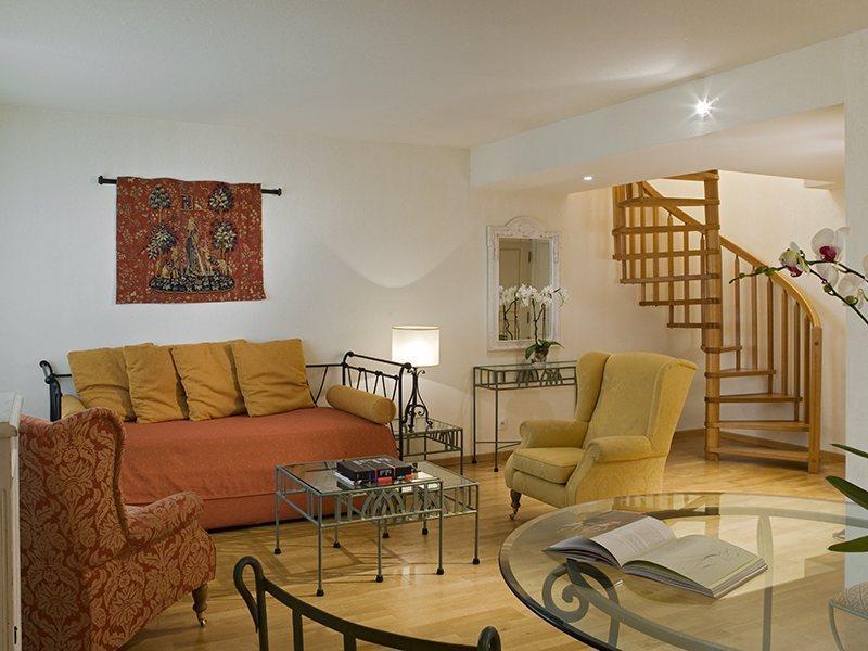 Avignon Grand Hotel Room photo